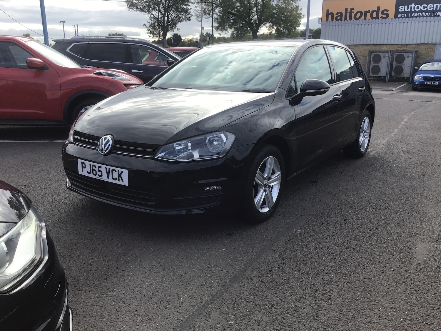 Used Volkswagen Golf 2015 for sale - 76208644: Photo 4