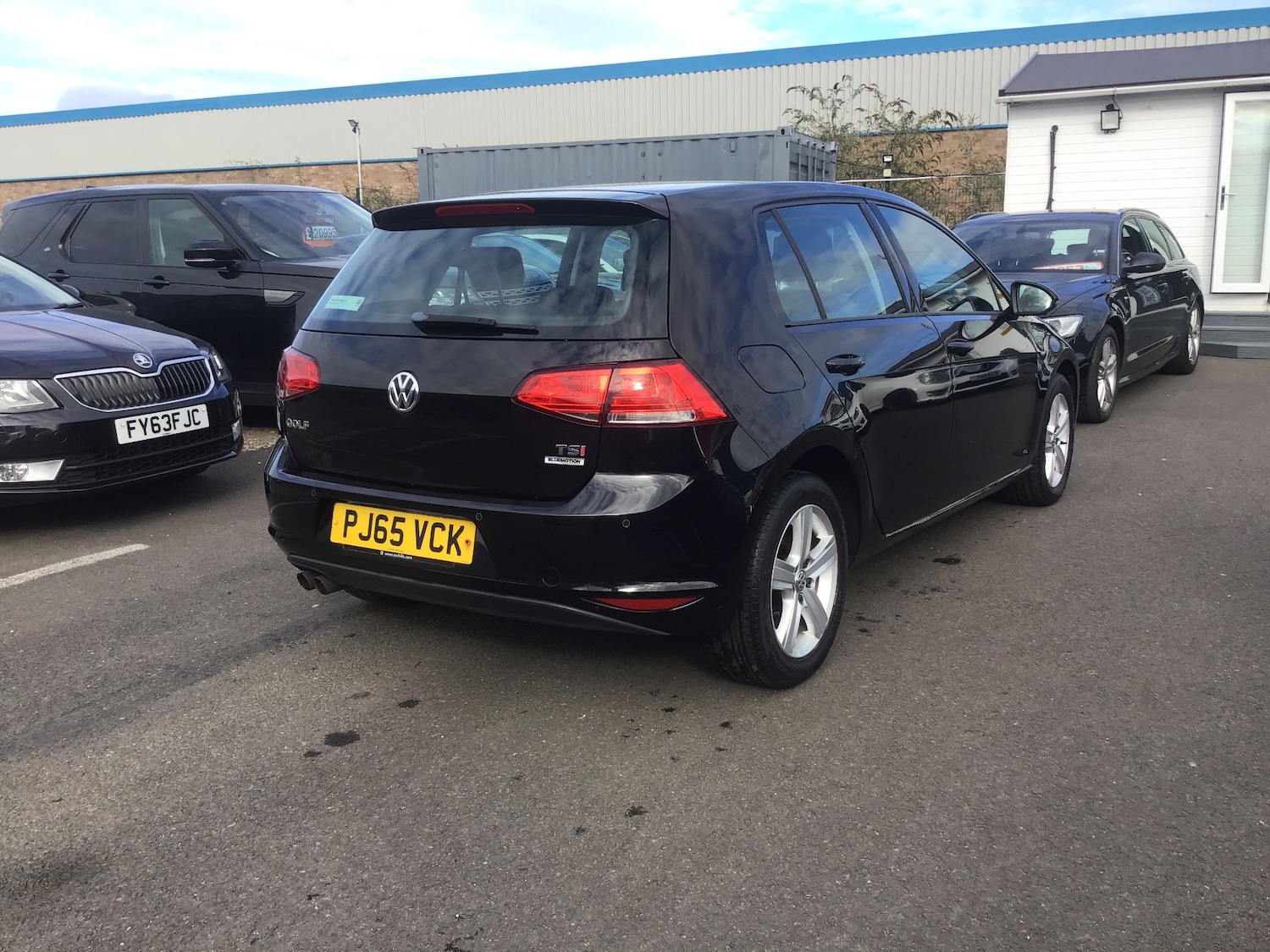 Used Volkswagen Golf 2015 for sale - 76208644: Photo 9