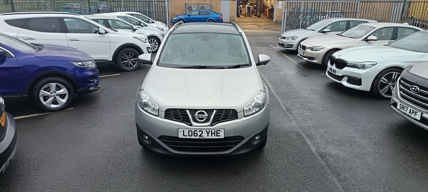 Used Nissan Qashqai 2013 for sale - 77248020: Photo 2