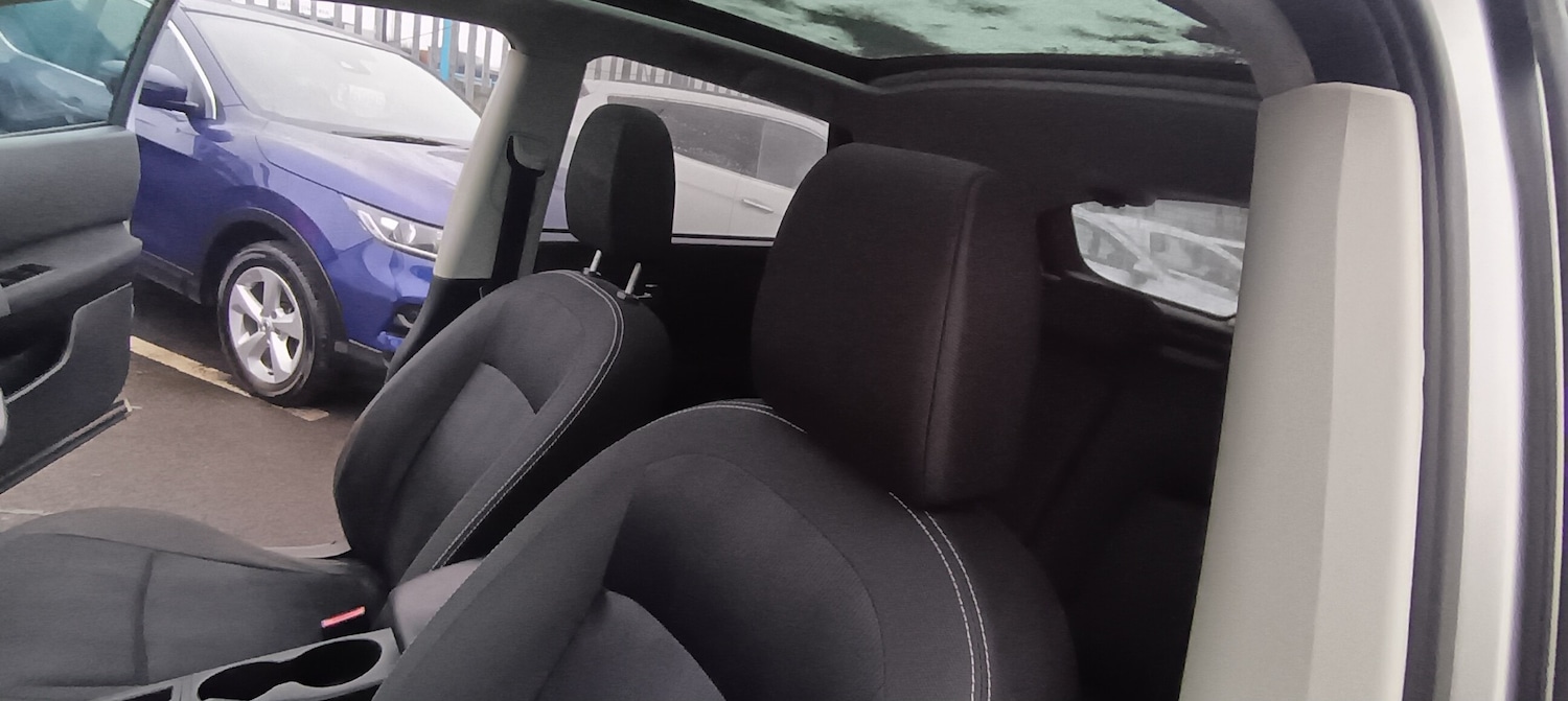 Used Nissan Qashqai 2013 for sale - 77248020: Photo 30