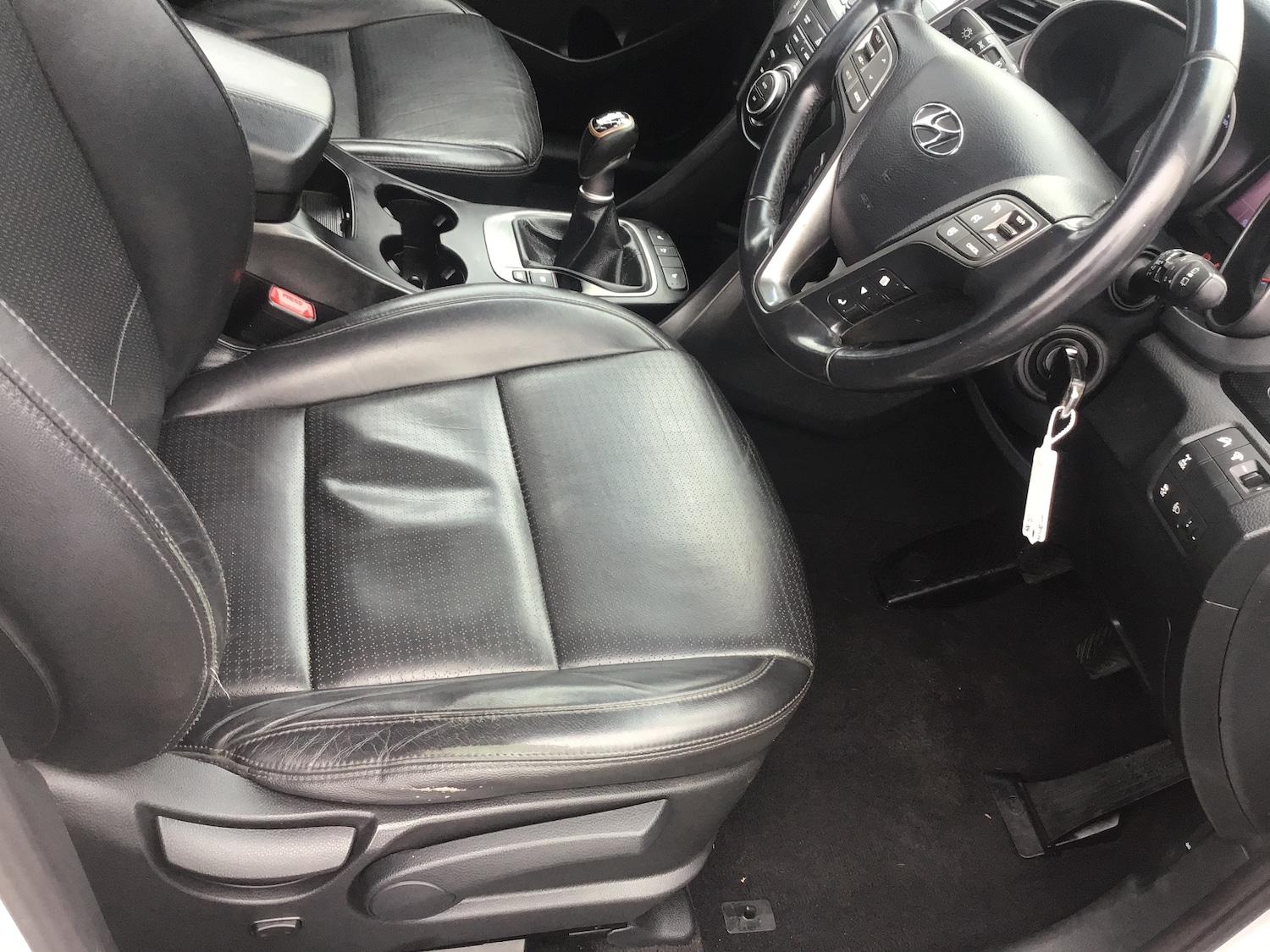 Used Hyundai Santa Fe 2014 for sale - 77831400: Photo 15