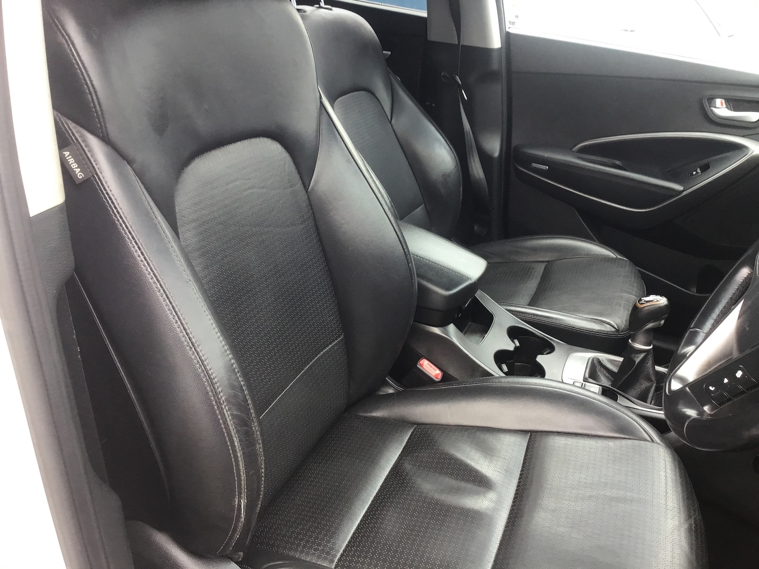 Used Hyundai Santa Fe 2014 for sale - 77831400: Photo 16