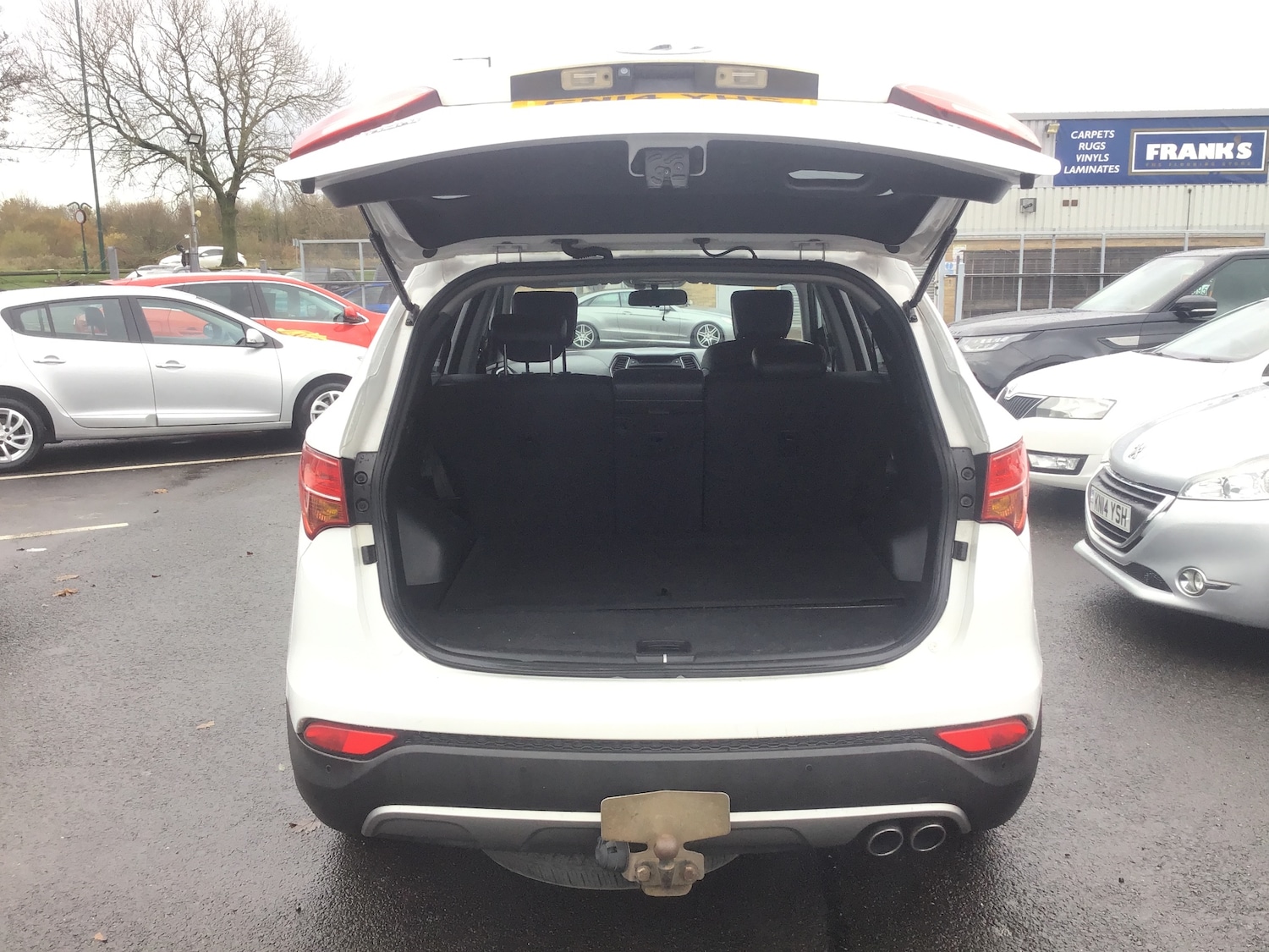 Used Hyundai Santa Fe 2014 for sale - 77831400: Photo 30