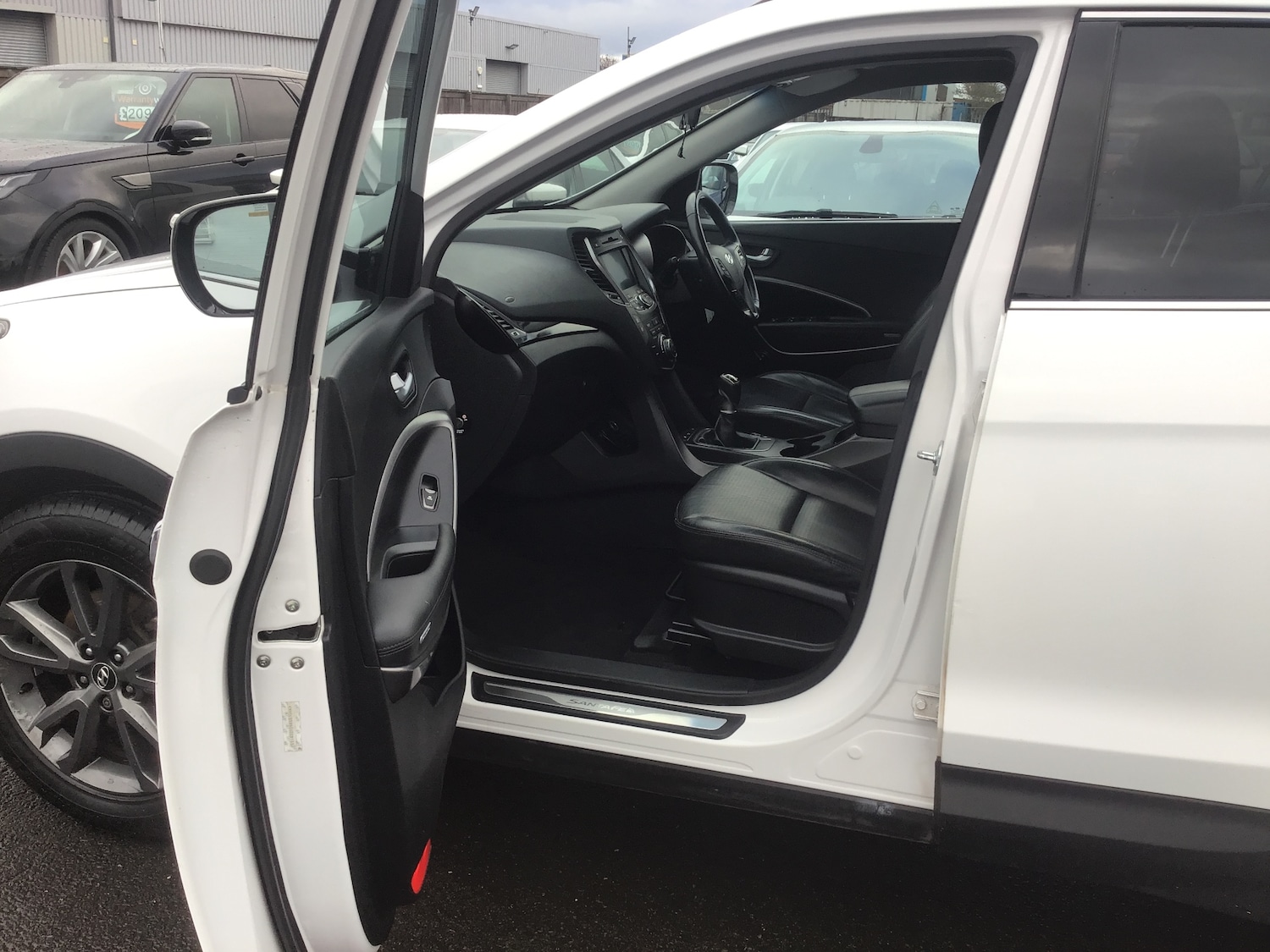 Used Hyundai Santa Fe 2014 for sale - 77831400: Photo 34