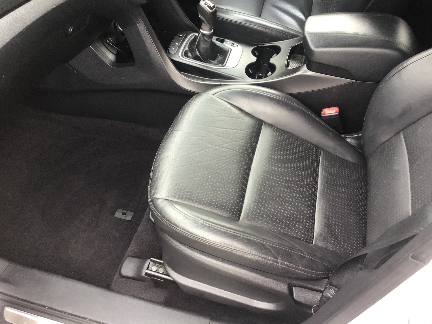 Used Hyundai Santa Fe 2014 for sale - 77831400: Photo 40