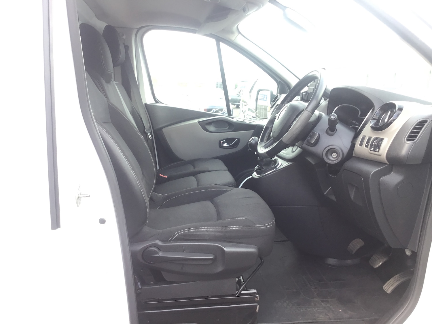 Used Renault Trafic 2018 for sale - 76209053: Photo 12