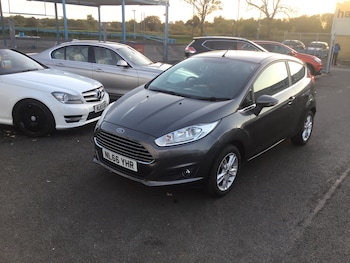 Used Ford Fiesta 2016 for sale - 76263477: Photo