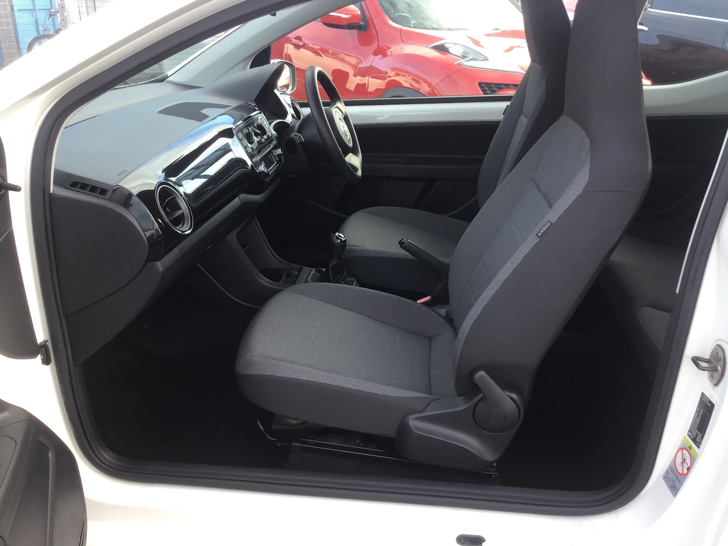 Used Volkswagen up! 2012 for sale - 76205788: Photo 14