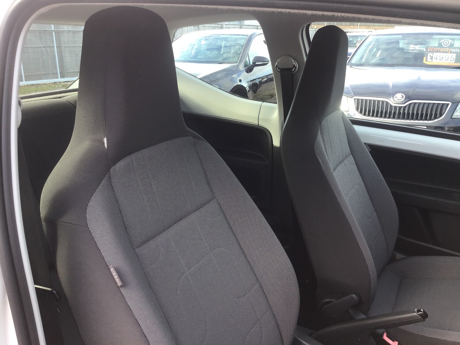 Used Volkswagen up! 2012 for sale - 76205788: Photo 35