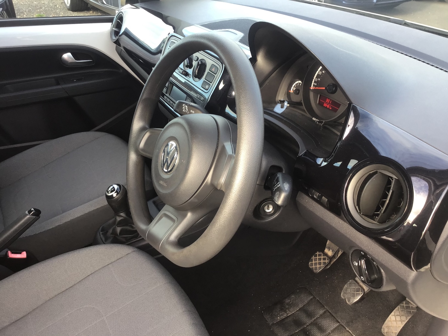 Used Volkswagen up! 2012 for sale - 76205788: Photo 36