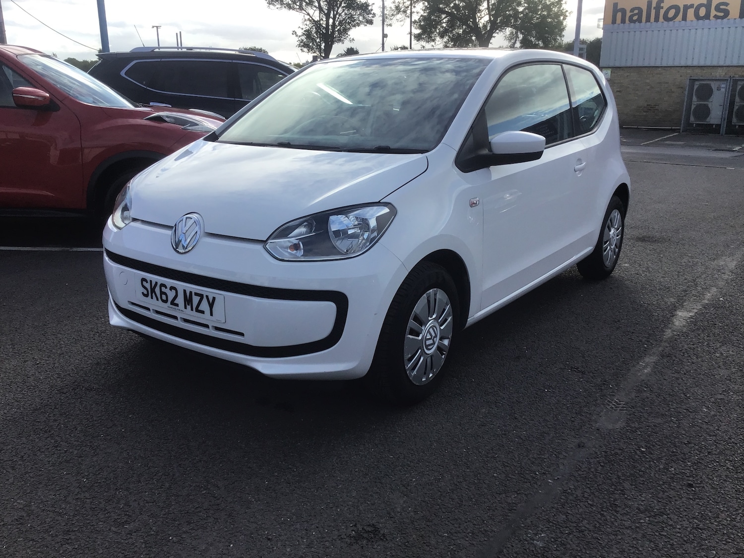 Used Volkswagen up! 2012 for sale - 76205788: Photo 4