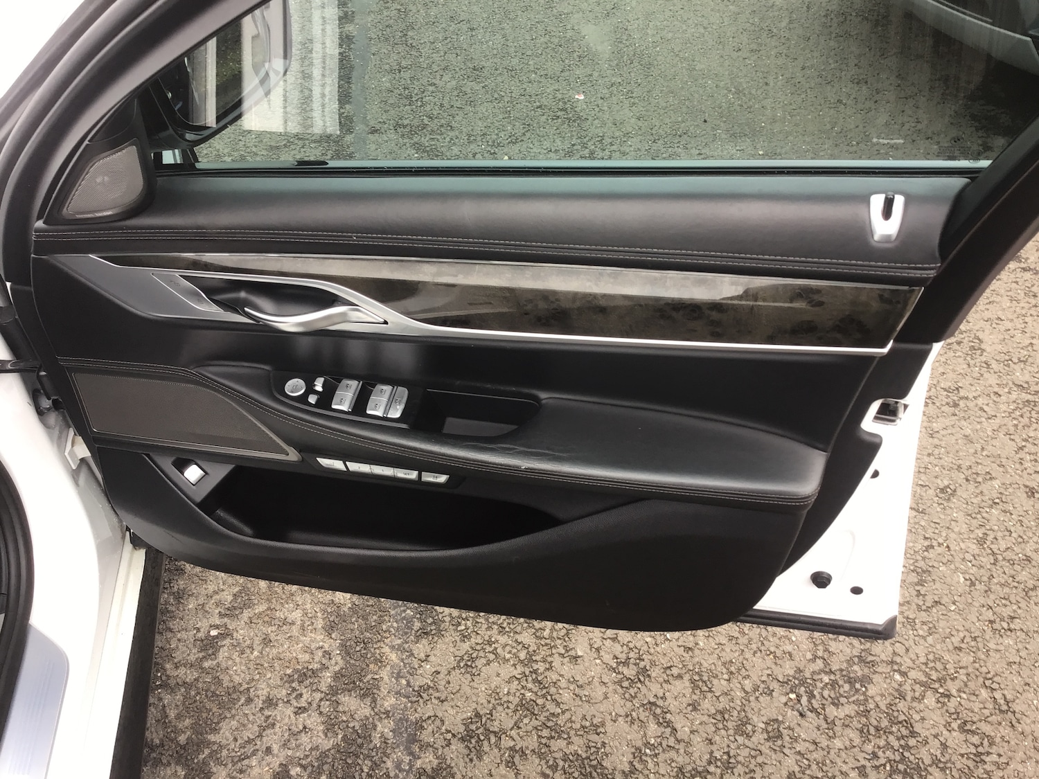 Used BMW 7 Series 2016 for sale - 77024184: Photo 25