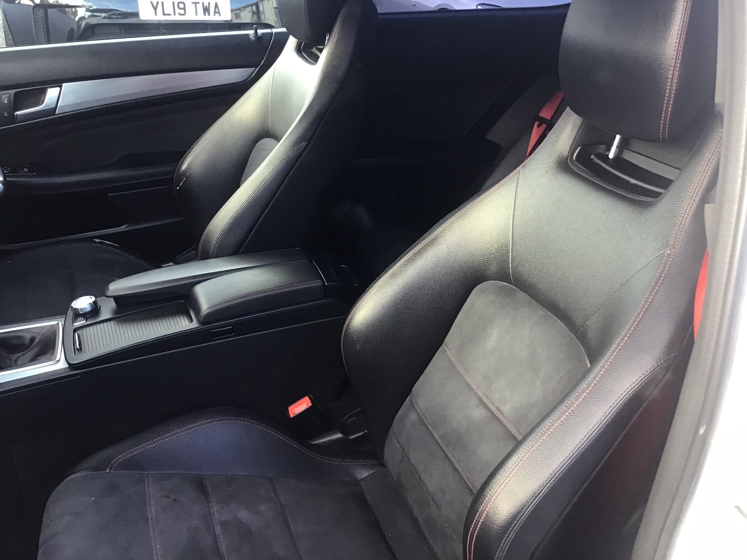 Used Mercedes-Benz C Class 2013 for sale - 75910691: Photo 34
