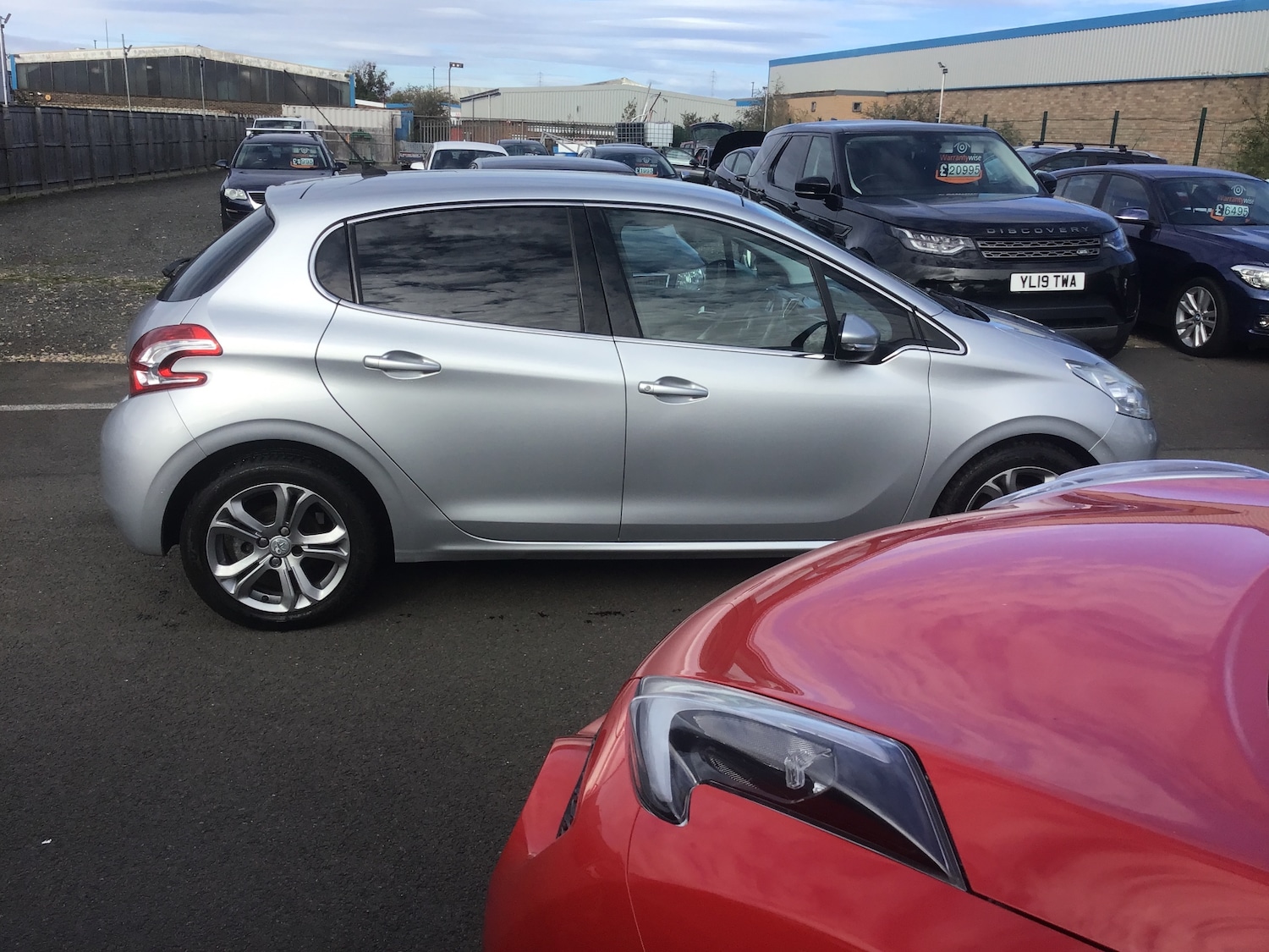 Used Peugeot 208 2014 for sale - 76205792: Photo 10