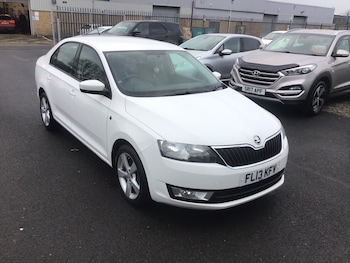 Used Skoda Rapid 2013 for sale - 77023994: Photo