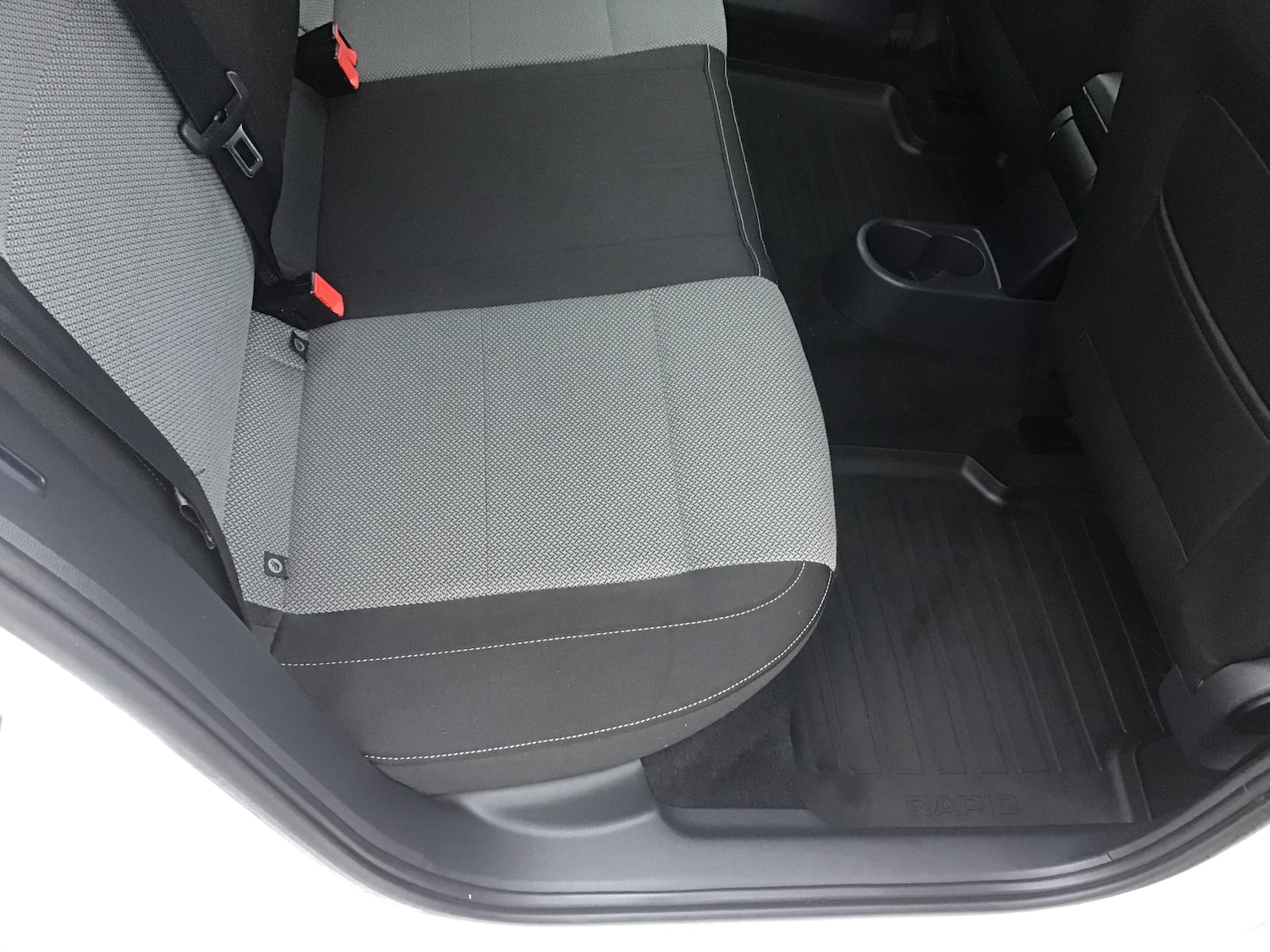 Used Skoda Rapid 2013 for sale - 77023994: Photo 37