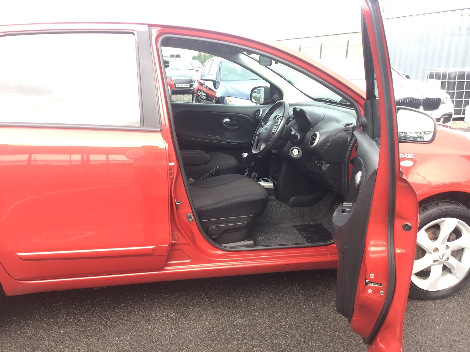 Used Nissan Note 2010 for sale - 76127328: Photo 11