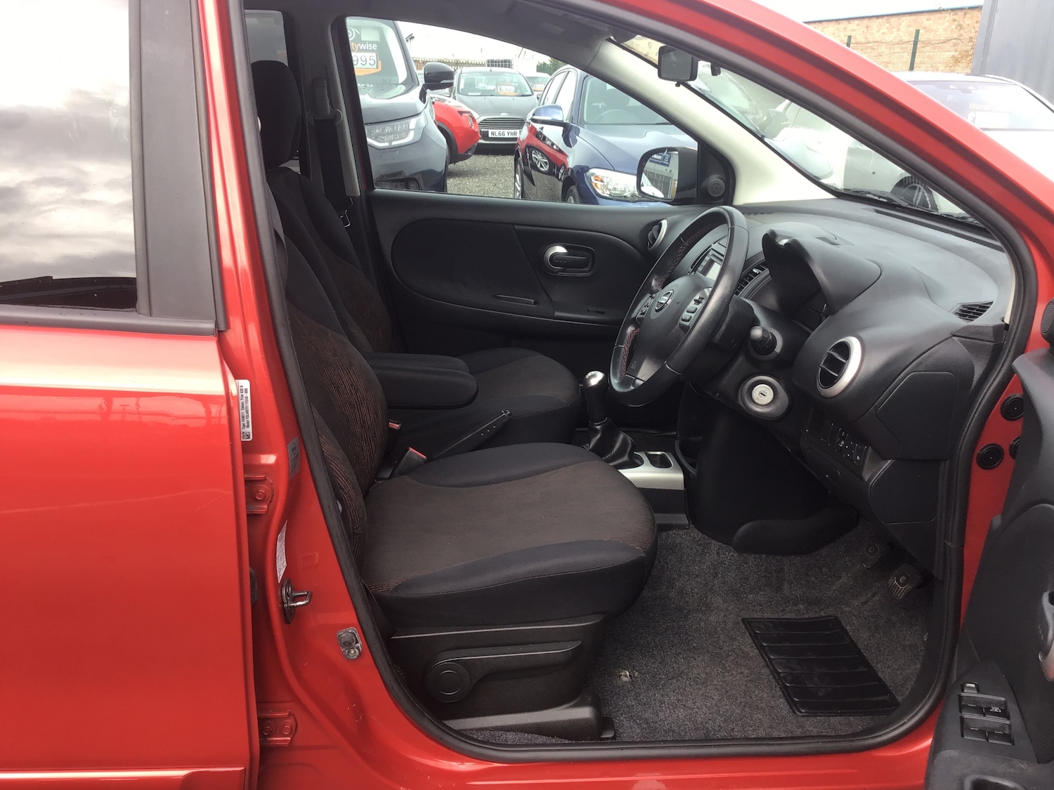 Used Nissan Note 2010 for sale - 76127328: Photo 12