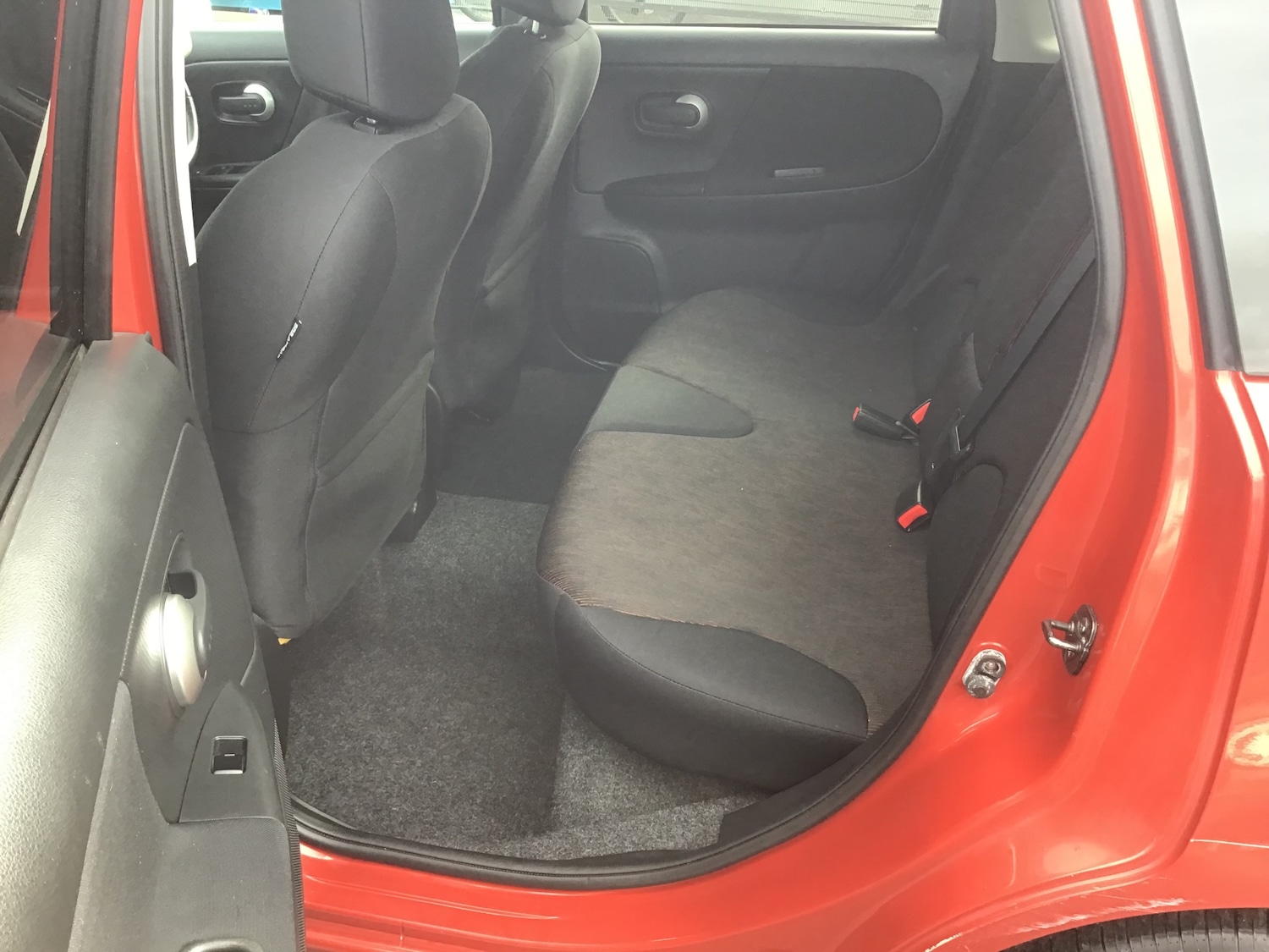 Used Nissan Note 2010 for sale - 76127328: Photo 15