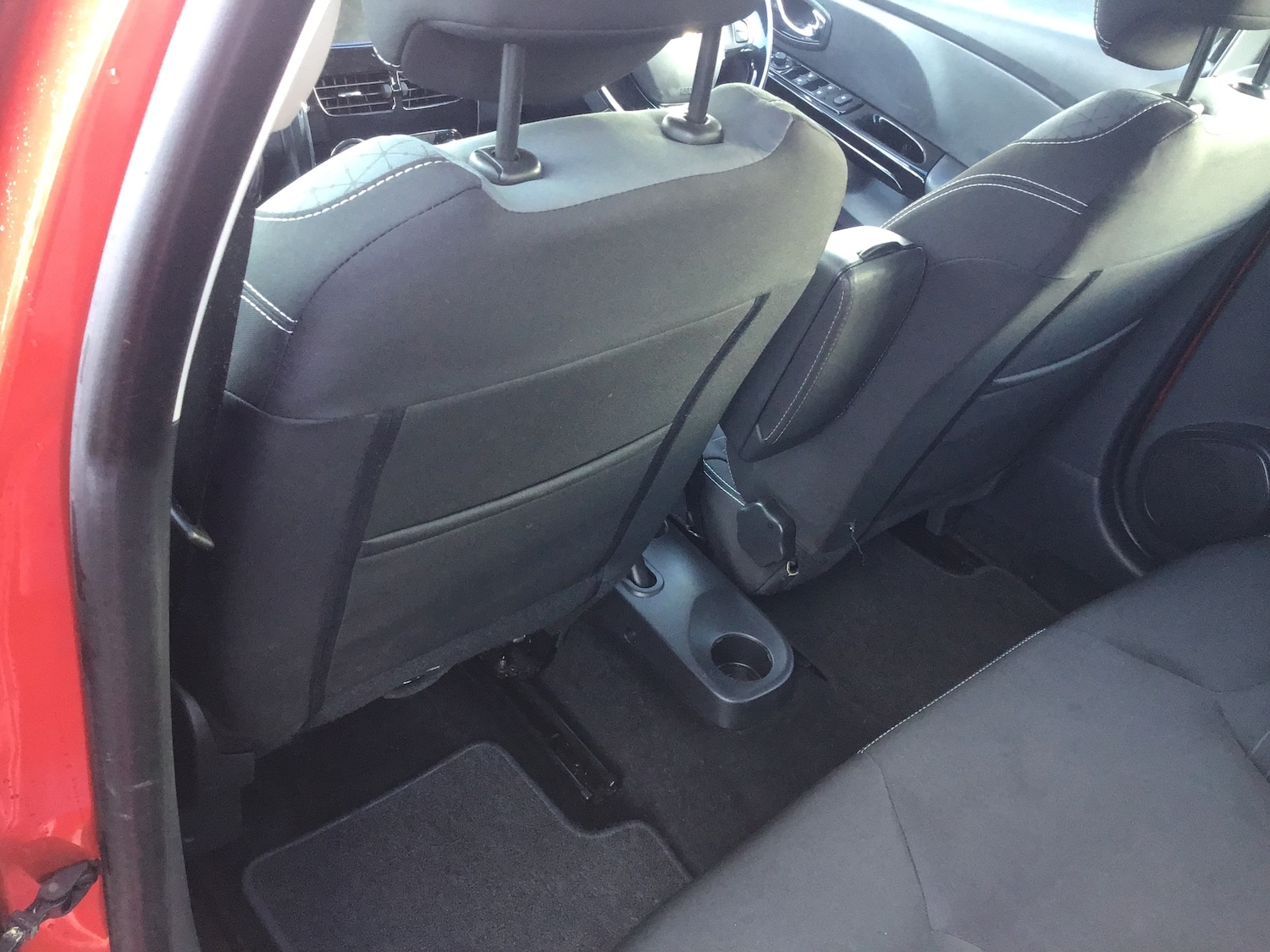 Used Renault Clio 2013 for sale - 76968387: Photo 25