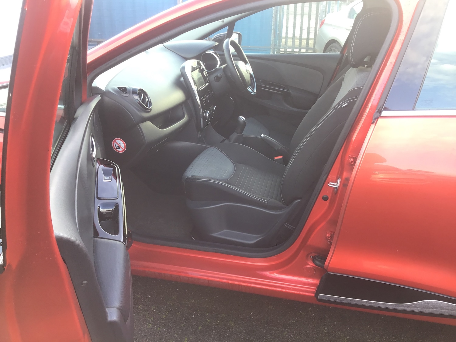 Used Renault Clio 2013 for sale - 76968387: Photo 26