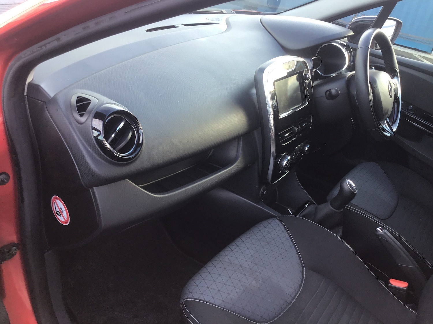 Used Renault Clio 2013 for sale - 76968387: Photo 29