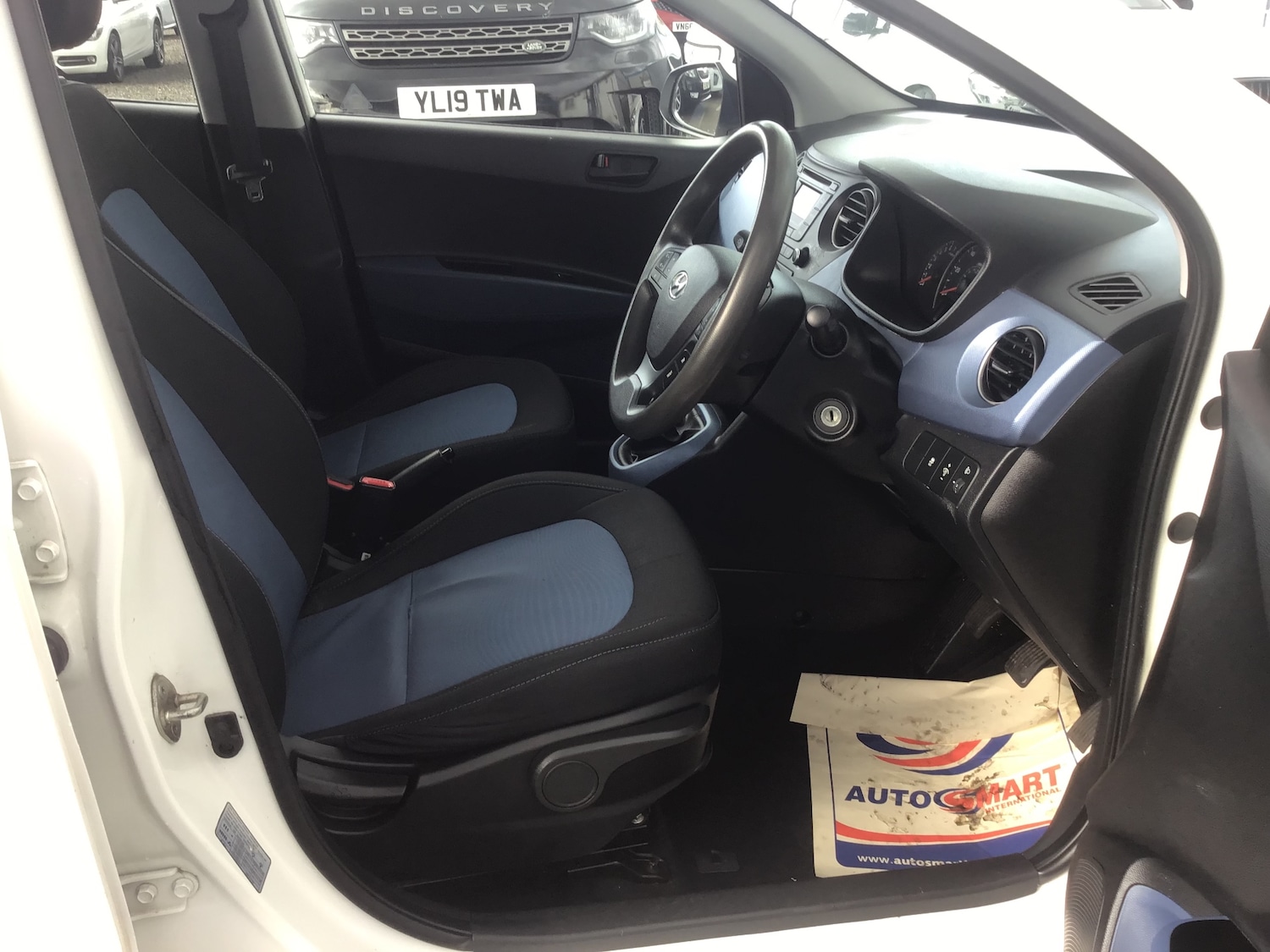 Used Hyundai i10 2014 for sale - 75909123: Photo 12