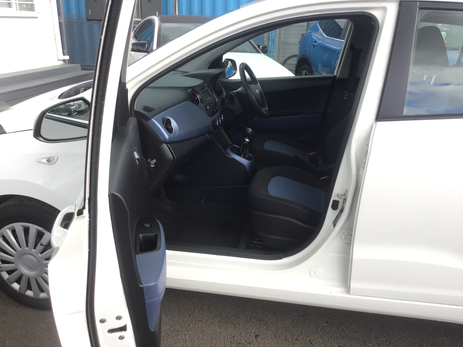 Used Hyundai i10 2014 for sale - 75909123: Photo 15