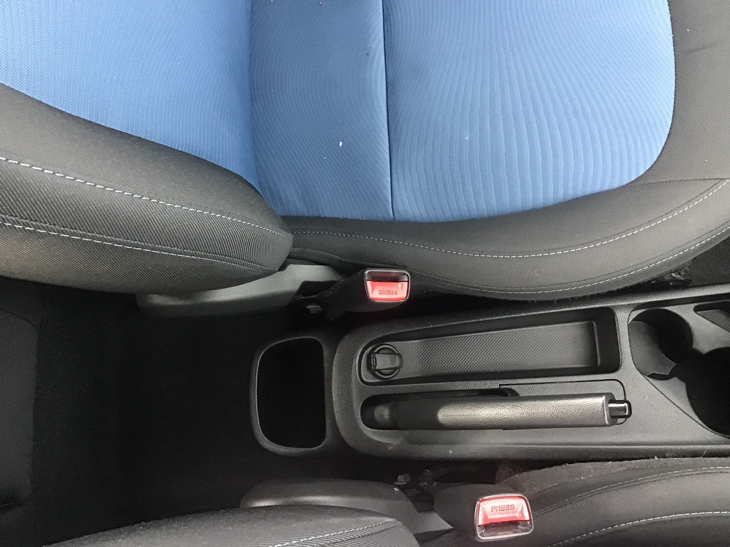 Used Hyundai i10 2014 for sale - 75909123: Photo 25