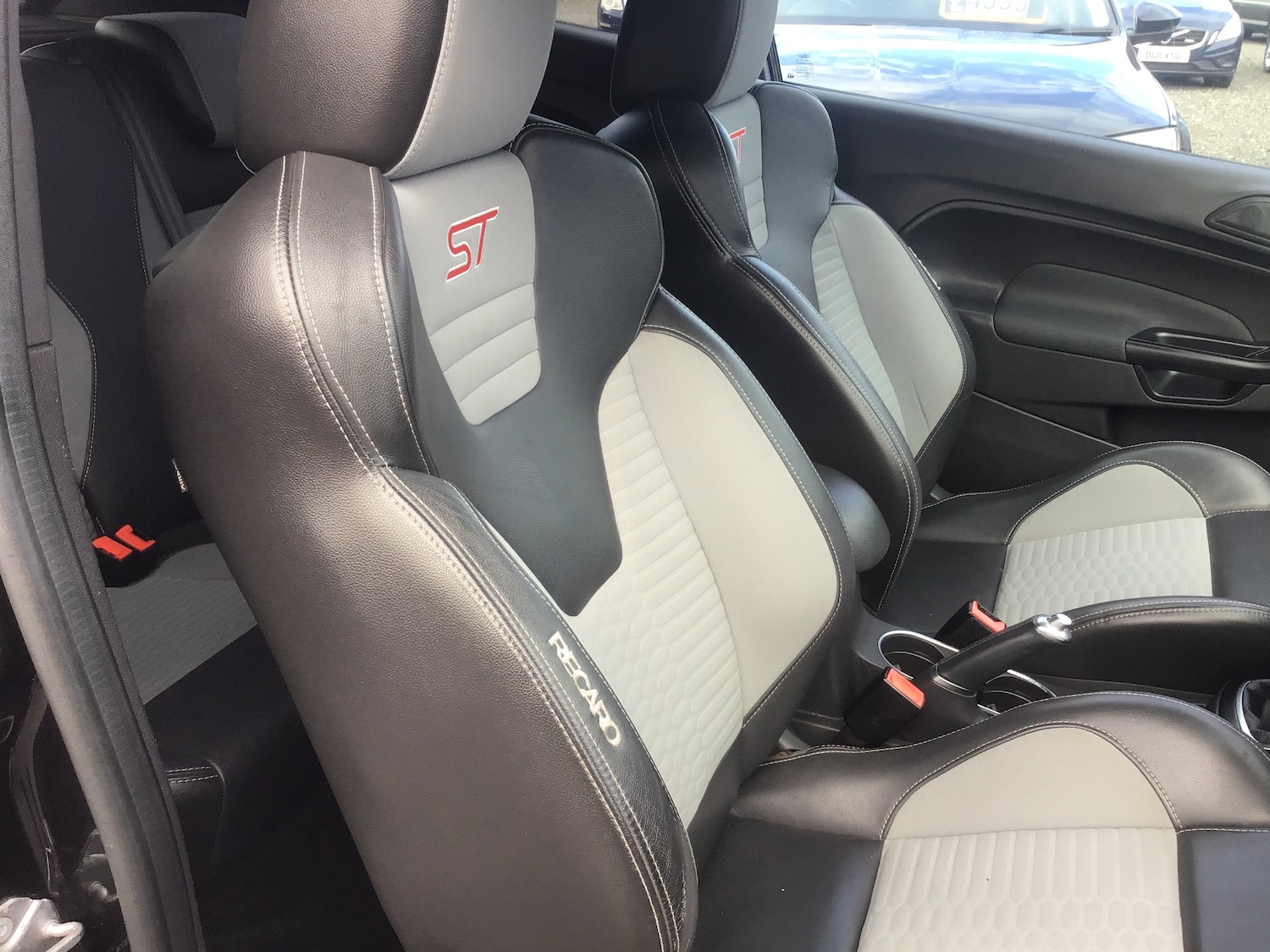 Used Ford Fiesta 2014 for sale - 76206004: Photo 40