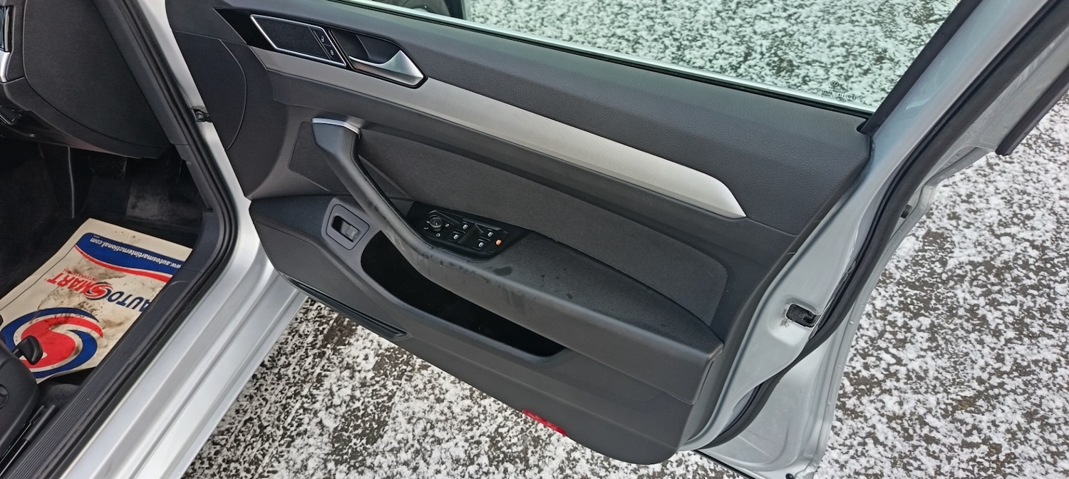 Used Volkswagen Passat 2016 for sale - 77093976: Photo 17