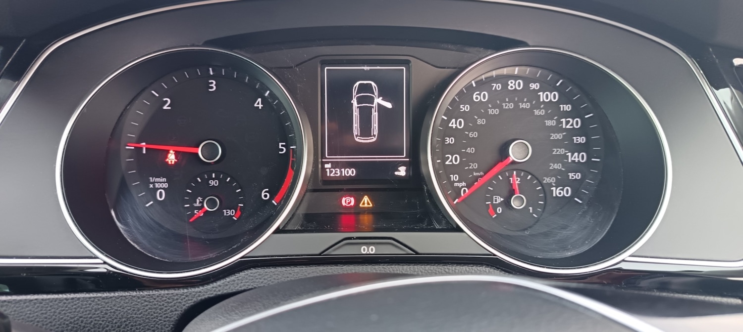 Used Volkswagen Passat 2016 for sale - 77093976: Photo 26