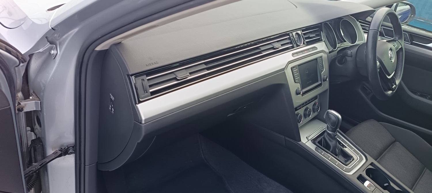 Used Volkswagen Passat 2016 for sale - 77093976: Photo 28