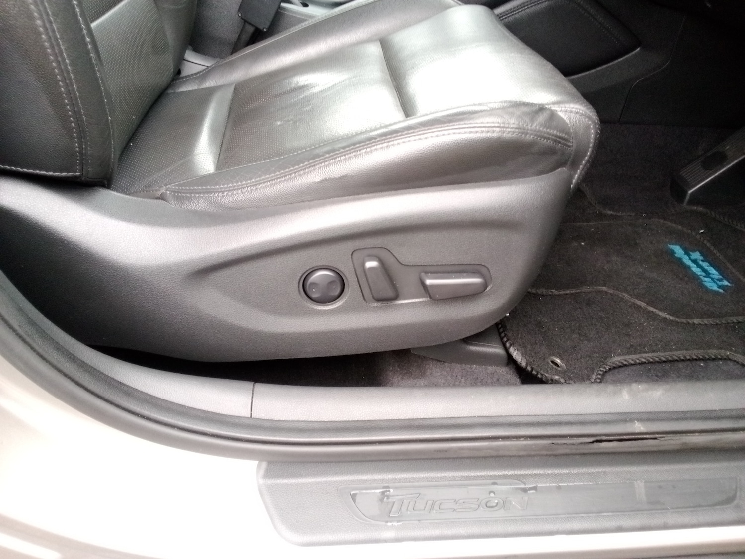 Used Hyundai TUCSON 2017 for sale - 76946848: Photo 16