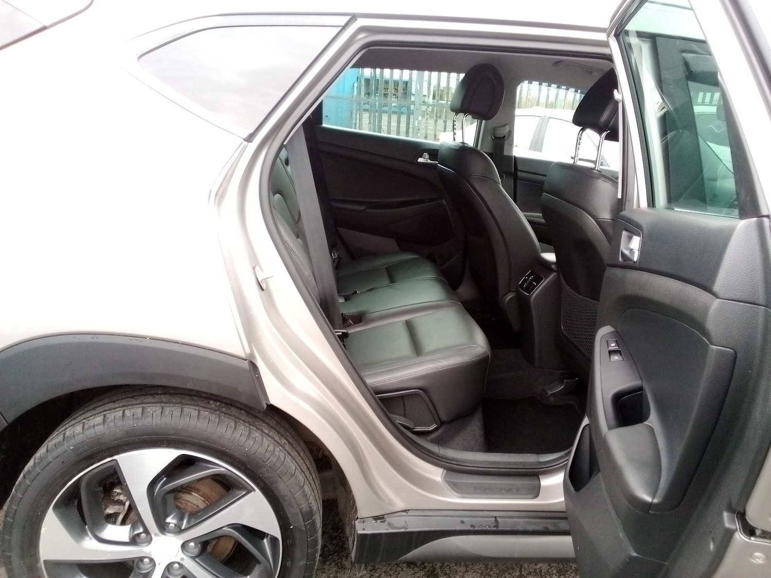 Used Hyundai TUCSON 2017 for sale - 76946848: Photo 19