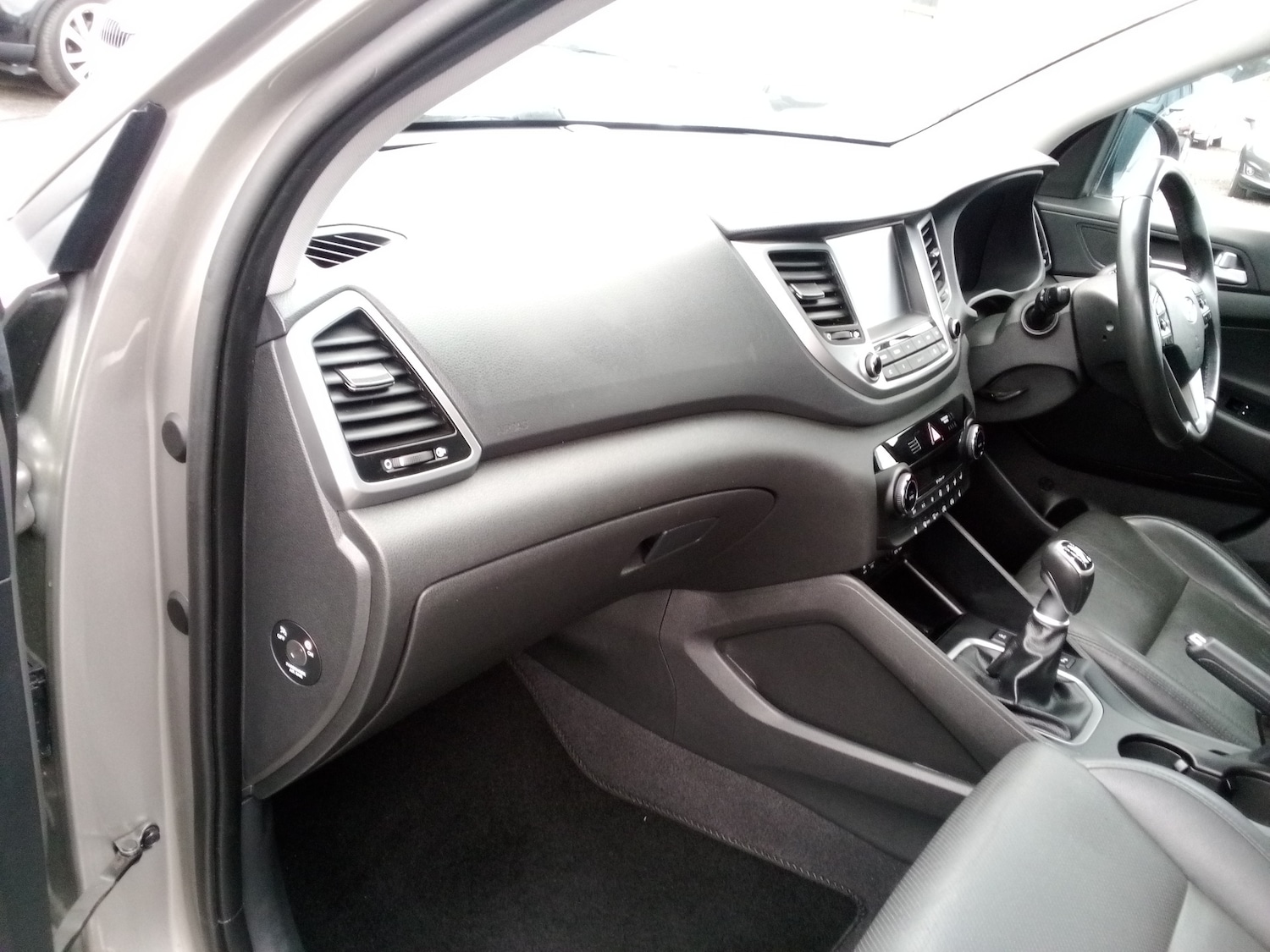 Used Hyundai TUCSON 2017 for sale - 76946848: Photo 30