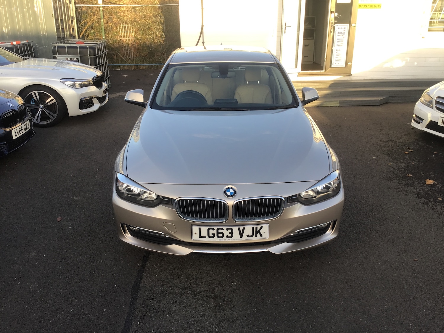 Used BMW 3 Series 2013 for sale - 76402729: Photo 2
