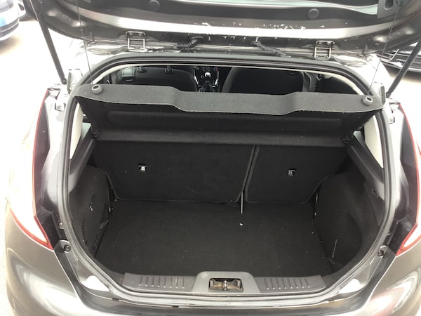 Used Ford Fiesta 2016 for sale - 75106292: Photo 15