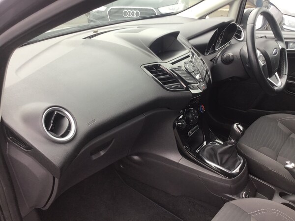 Used Ford Fiesta 2016 for sale - 75106292: Photo 35