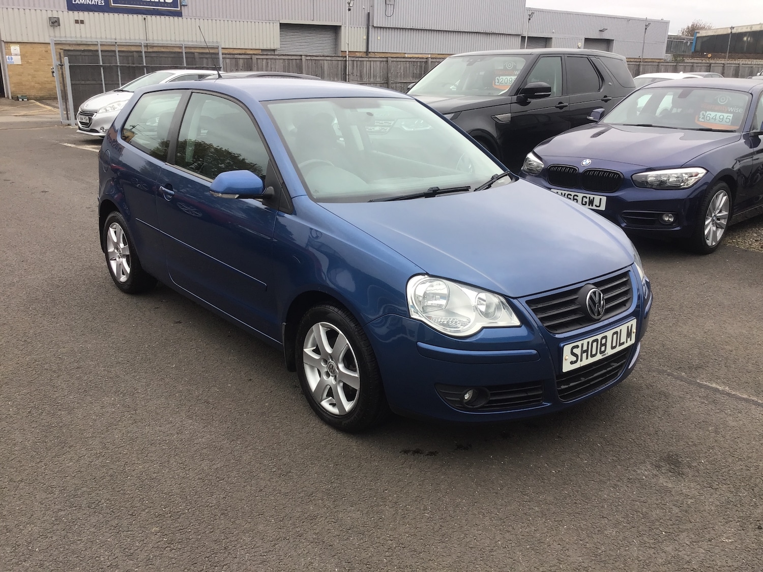 Used Volkswagen Polo 2008 for sale - 76263105: Photo 1