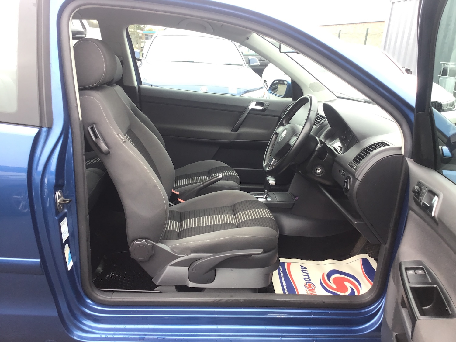 Used Volkswagen Polo 2008 for sale - 76263105: Photo 12