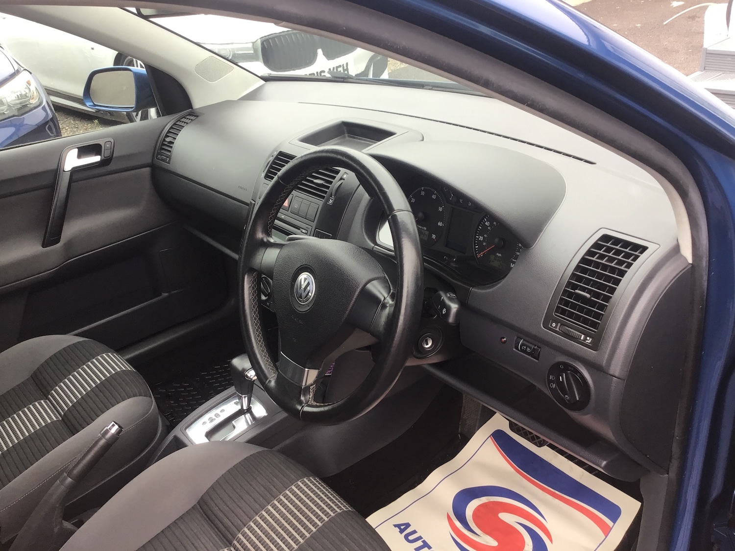Used Volkswagen Polo 2008 for sale - 76263105: Photo 41