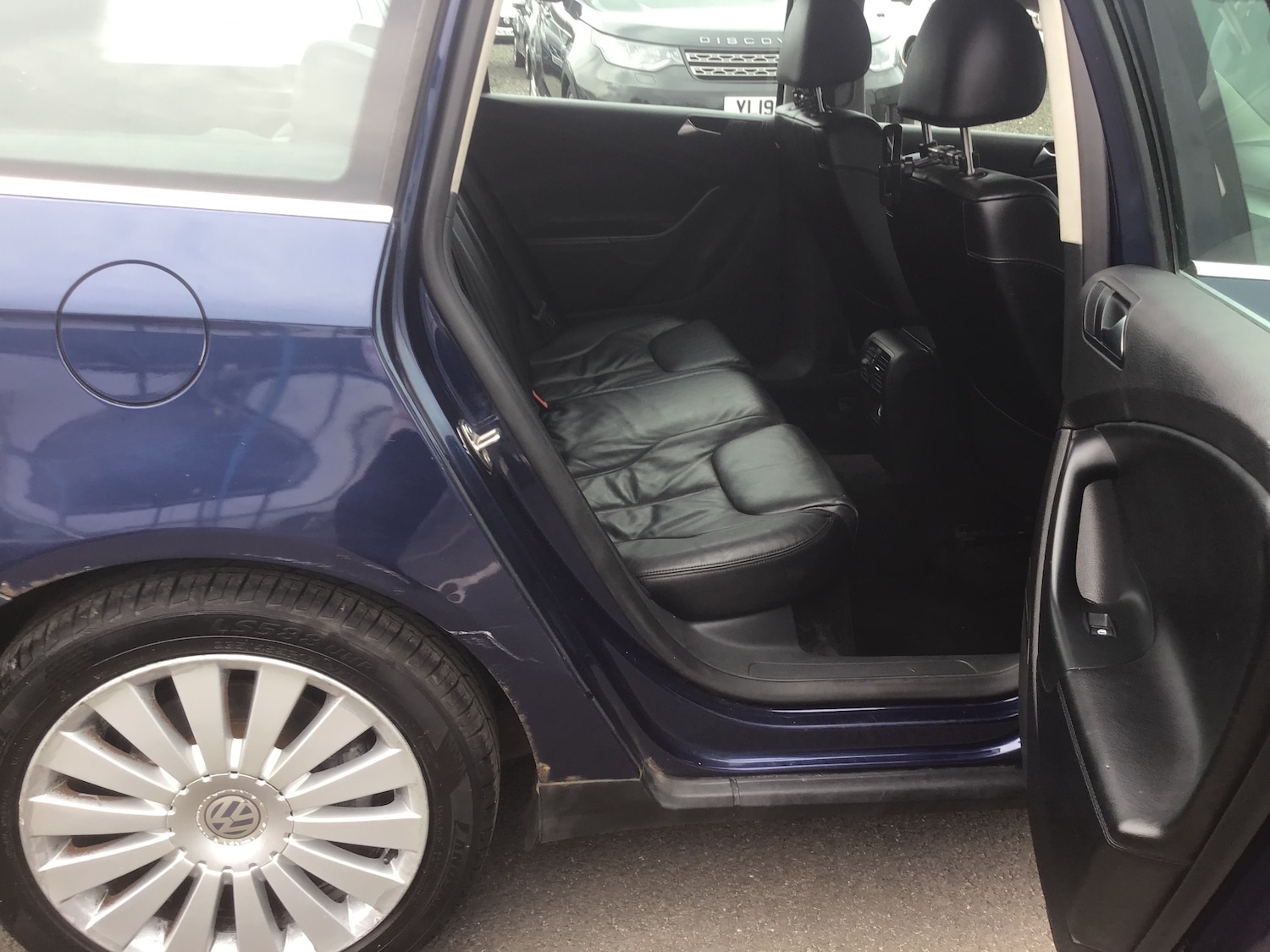 Used Volkswagen Passat 2010 for sale - 76276911: Photo 12