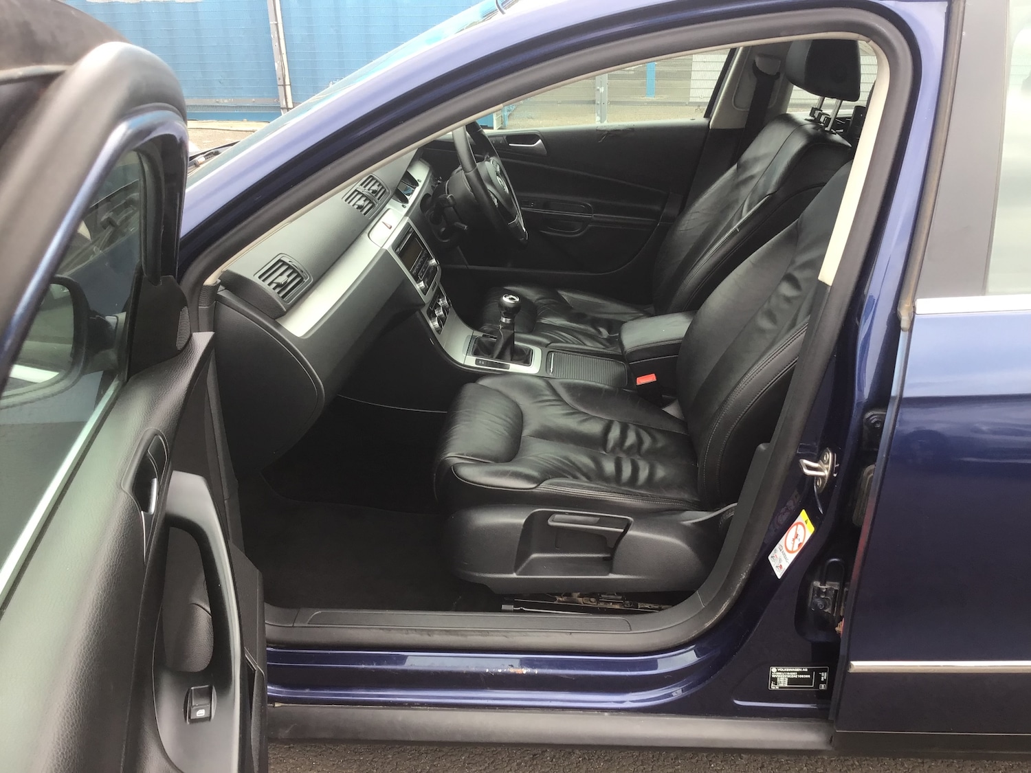 Used Volkswagen Passat 2010 for sale - 76276911: Photo 15