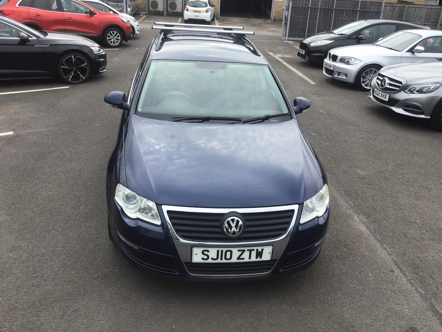 Used Volkswagen Passat 2010 for sale - 76276911: Photo 2