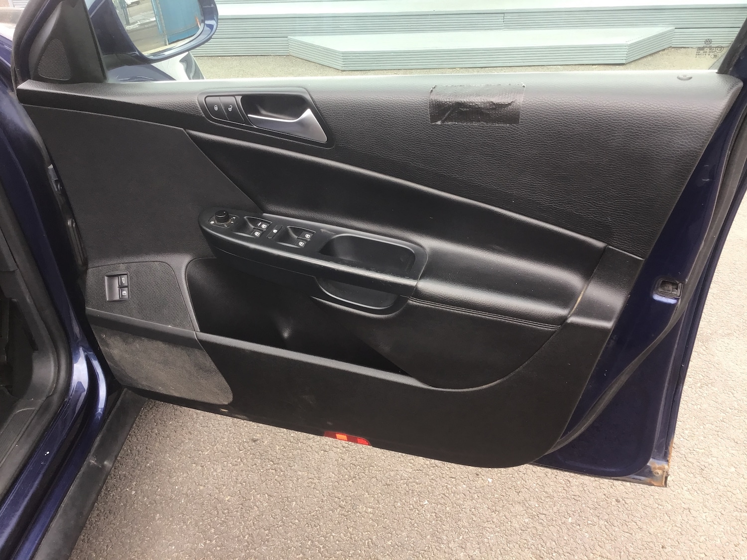 Used Volkswagen Passat 2010 for sale - 76276911: Photo 41