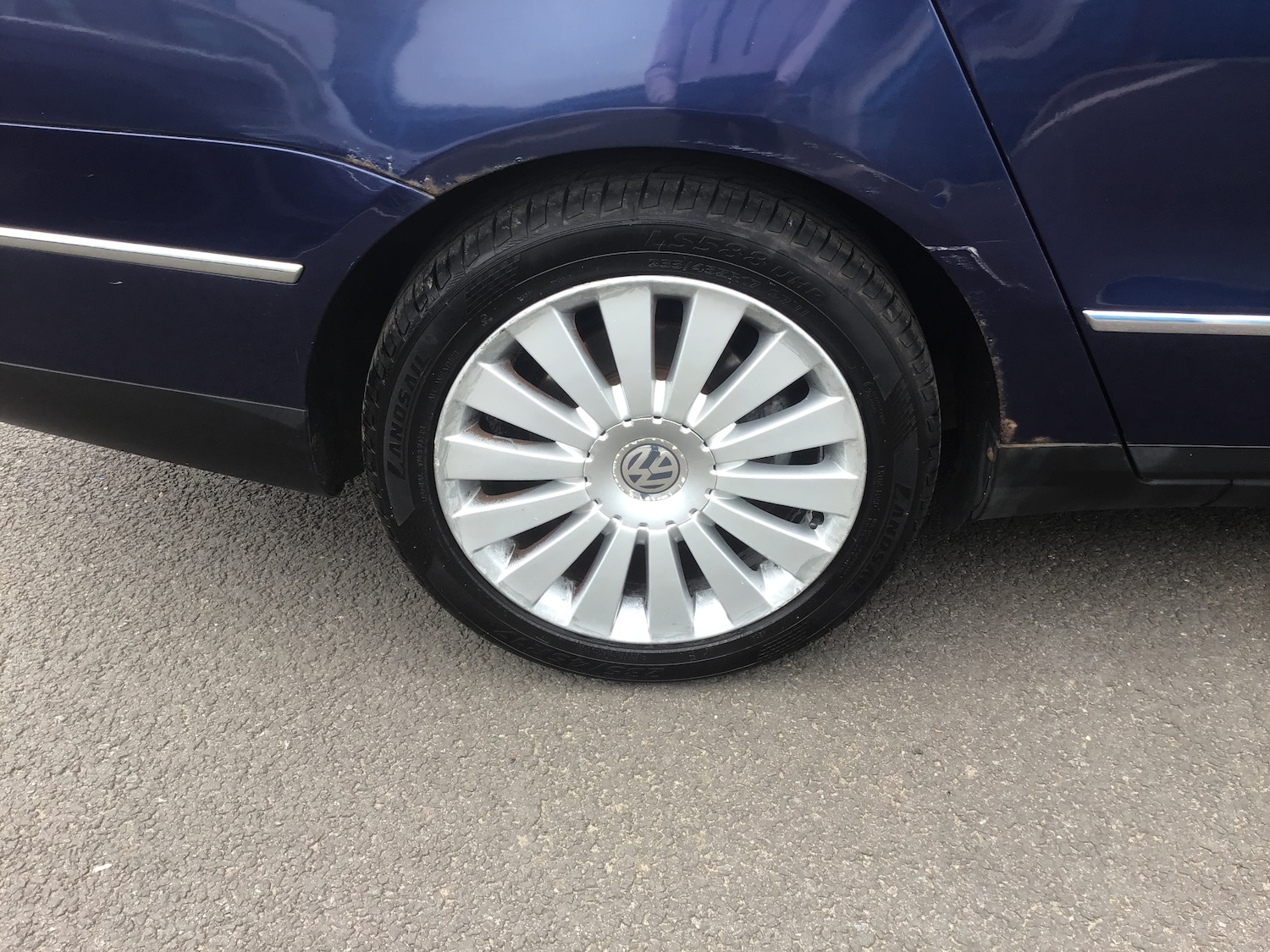 Used Volkswagen Passat 2010 for sale - 76276911: Photo 43