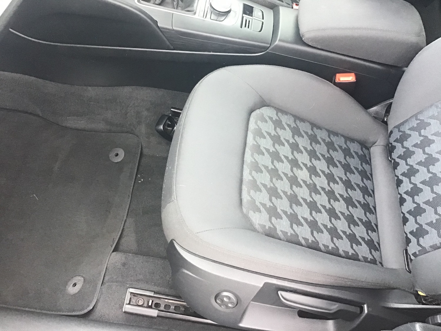 Used Audi A3 2015 for sale - 77831943: Photo 35