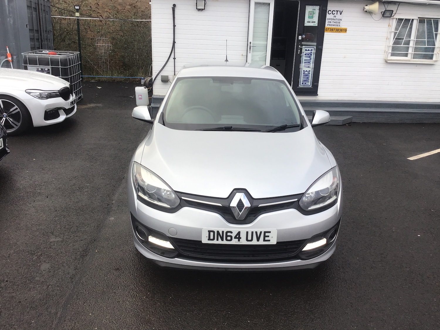 Used Renault Megane 2014 for sale - 76681557: Photo 2