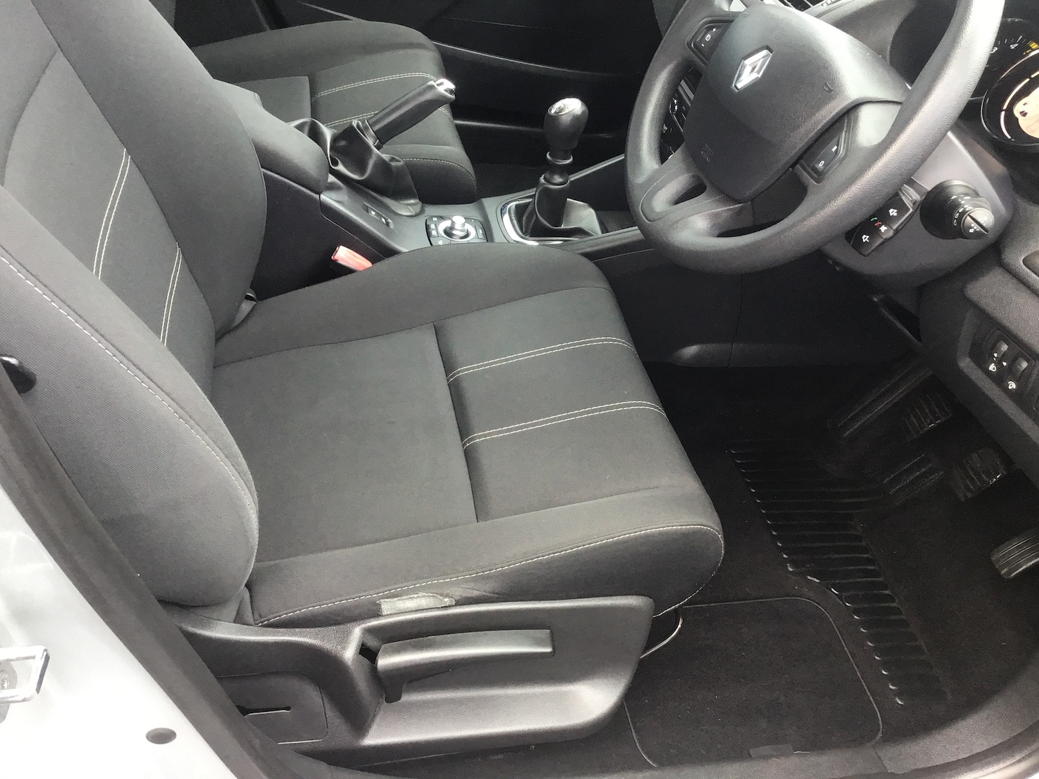 Used Renault Megane 2014 for sale - 76681557: Photo 38